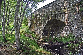 Ponte Pedrinha sobre o Rio Beça