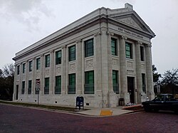 Port Tampa Library 2.jpg