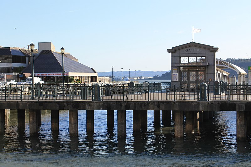 File:Port of San Francisco - panoramio (10).jpg