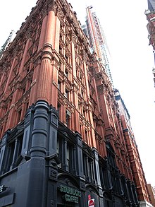 Detail of the facade Potter Parkrow Beekman jeh.JPG