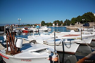 <span class="mw-page-title-main">Lukoran</span> Village in Zadar County, Croatia