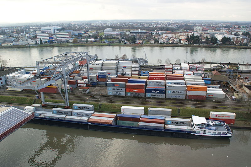 File:Rheinhafen Basel (11833995754).jpg