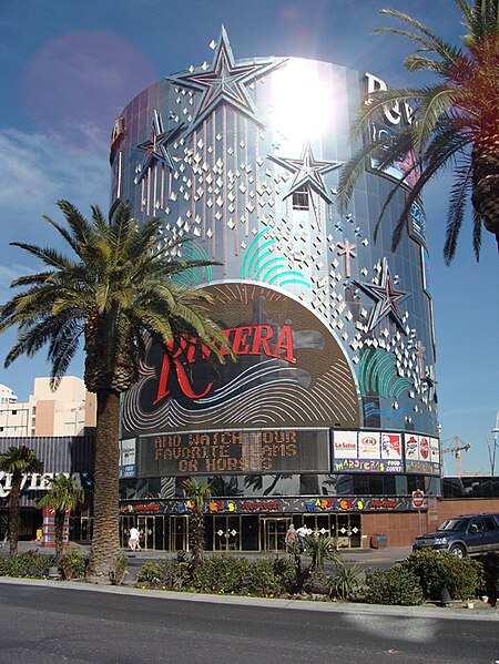 File:Riviera Hotel & Casino, Las Vagas.jpg