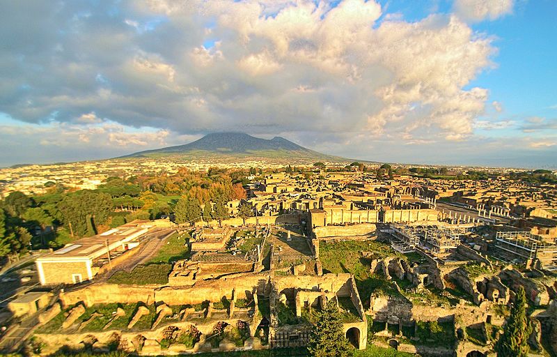 File:Ruins of Pompeii with the Vesuvius.jpg