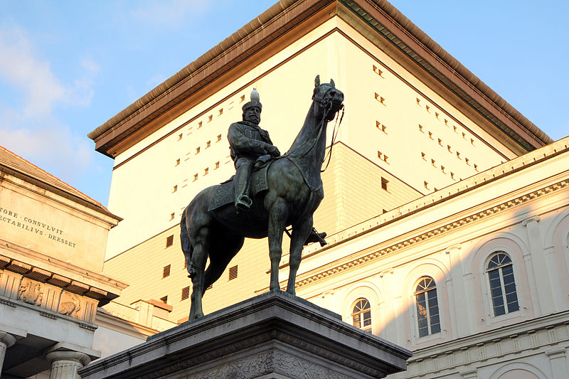 File:STATUA EQUESTRE DI GIUSEPPE GARIBALDI.jpg