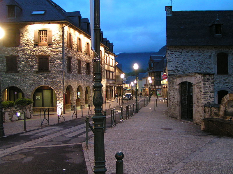 File:Saint-Lary-Soulan.JPG