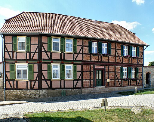 Sankt-Vitus-Str. 1 (Kloster Gröningen) P1140093