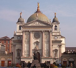 Sanctuaire de Marie Auxiliatrice Torino.jpg