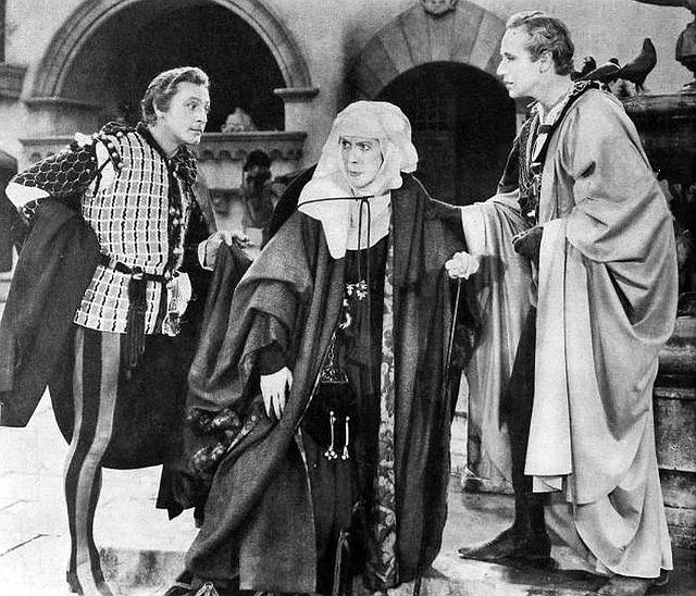 Edna May Oliver (center) as The Nurse in the 1936 film.