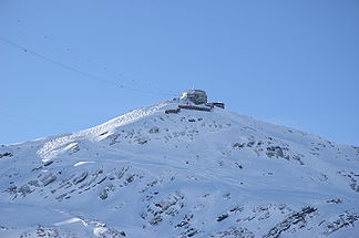 "Piz Gloria" op de Schilthorn