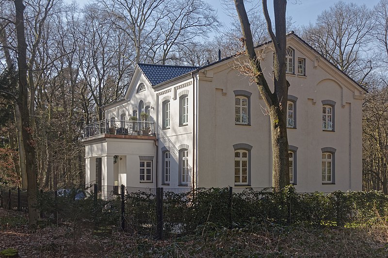 File:Sdf gutshaus marienhöhe 30 01 15608.jpg