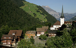 Spiringen-Dorf.jpg