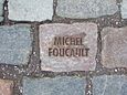 „Kaltes Quadrat“ von Tom Fecht, ein Gedenkstein für Foucault in Bonn