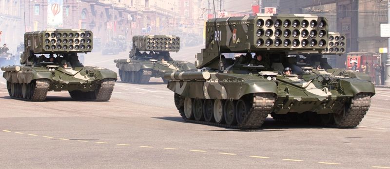 File:TOS-1 MRL parade.jpg