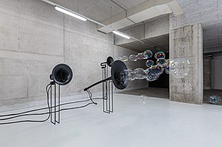 <i>Black Hole Horizon</i> Kinetic sculpture