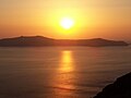 Il tramonto visto da Thira a Santorini