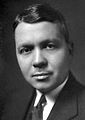 Harold Urey, Doctoráu, 1923, ganador d'un Premiu Nobel. Afayó'l deuteriu