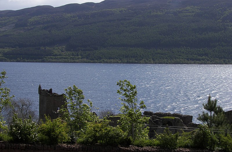 File:Urquhart Castle Loch Ness.jpg