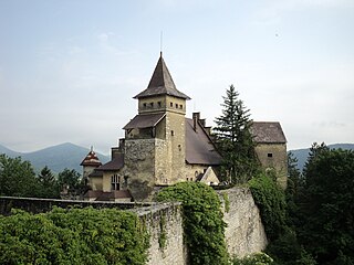 <span class="mw-page-title-main">Ostrožac Castle</span>