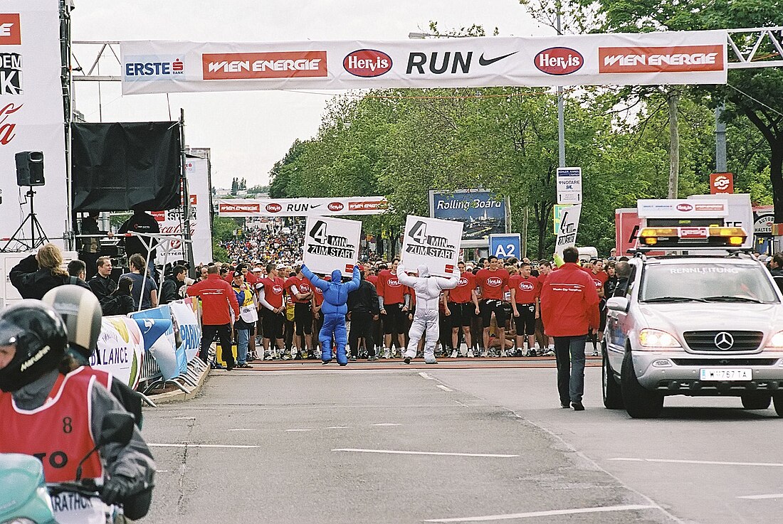 File:VCM-2004-start.jpg