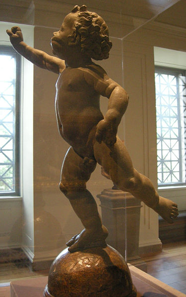 File:Verrocchio, putto su una sfera 03.JPG