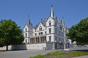 Le château de l'Aile au bord du Léman à Vevey en Suisse. (définition réelle 4 440 × 2 942)