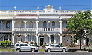 Victorian terrace on canterbury road, Middle Park.jpg