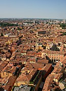 View from the Torre degli Asinelli, Bologna.jpg