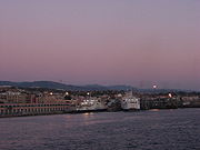 Vista delle invasature delle navi FFS nel porto di Villa