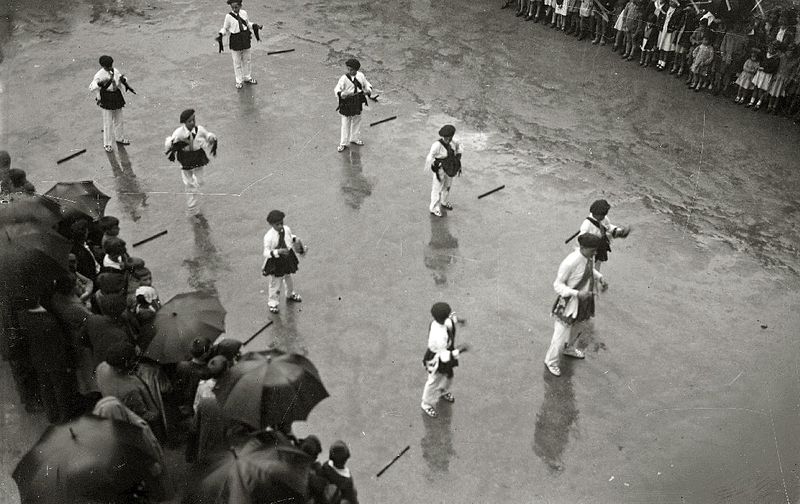 File:Visita de Niceto Alcalá Zamora a Bergara y Oñati (6 de 11) - Fondo Car-Kutxa Fototeka.jpg