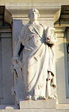 Vittoriano - statue delle regioni - Marche.jpeg