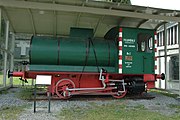 Vuurloze locomotief op het terrein van het museum