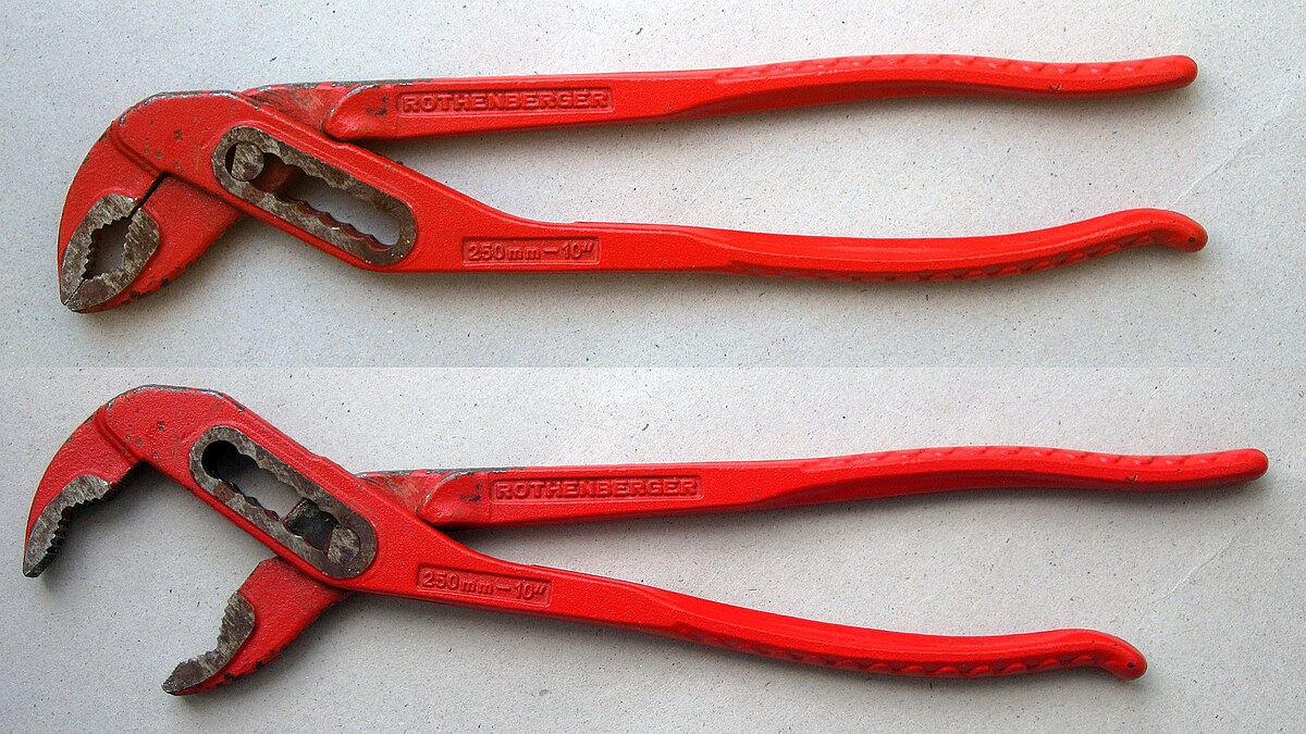 pliers meaning in english