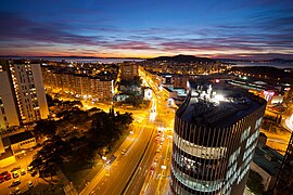 Vista nocturna de Westgate Tower B (Dalmatia Tower) desde el piso 17