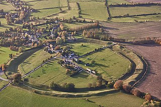 <span class="mw-page-title-main">Avebury (village)</span> Village and civil parish in Wiltshire, England