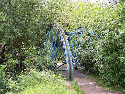 Winding wheel at entrance to Colliers Moss Common - geograph.org.uk - 2407055