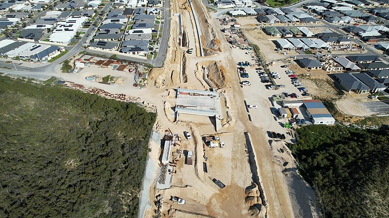 File:Yanchep Rail Extension drone shot in Alkimos, Western Australia, August 2023 15.jpg