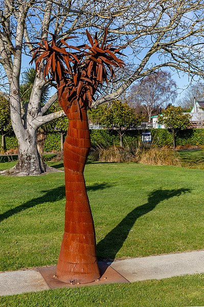 File:'Is Man an Ape or Angel?' sculpture in Addington, Christchurch, New Zealand 09.jpg