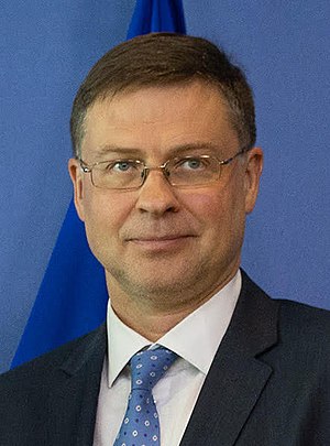 (Valdis Dombrovskis) Візит Зеленського до інституцій ЄС і НАТО у Брюсселі, 2019, 7 (cropped).jpg