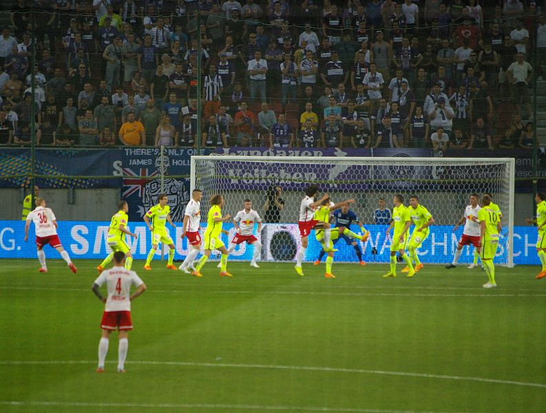 File:ÖFB Cupfinale 2015, Wörtherseestadion 12.JPG