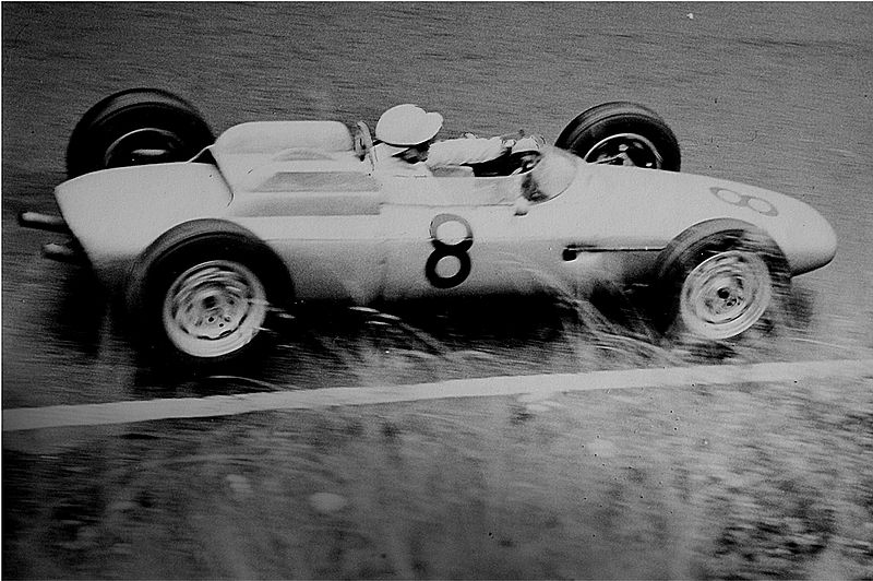 File:1962-08-05 Joakim Bonnier, Porsche F1-804 (sw).jpg