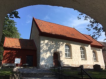 Svenneby gamla kyrka augusti 2020