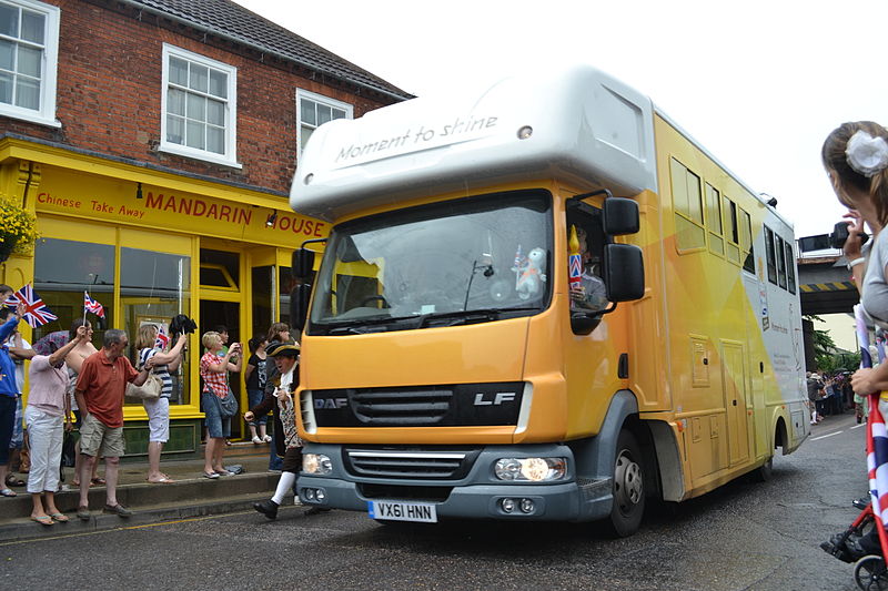 File:2012 torch relay day 48 Media One Truck, Saxmundham (7545715576).jpg