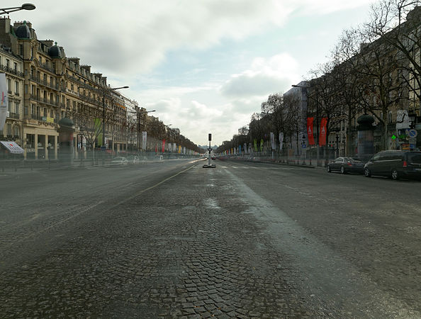 Avenue des Champs-Élysées.