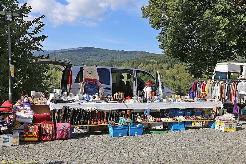 File:2 Bayerisch Eisenstein - Markt.jpg