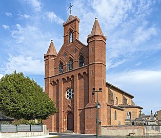 La façade et le clocher-mur