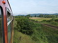 Érkezés Drégelypalánkra Vác felől. Drégelypalánkon irányt vált a vonat, jobbra látható a vasútvonal folytatása Balassagyarmat felé