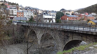 Cómo llegar a Puente de Domingo Flórez en transporte público - Sobre el lugar