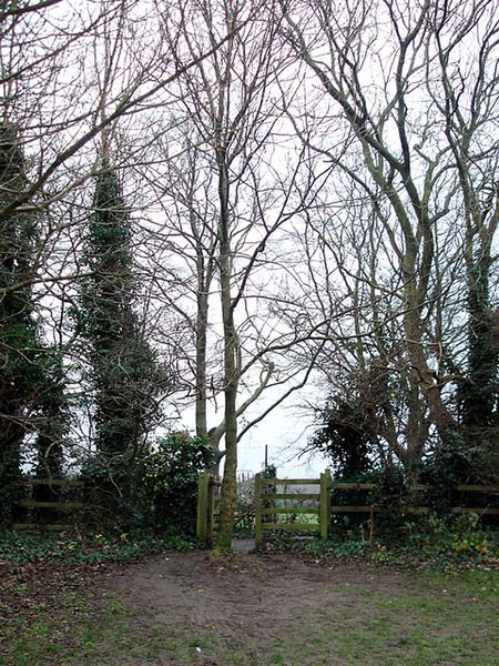 File:Access point to a footpath - geograph.org.uk - 298596.jpg