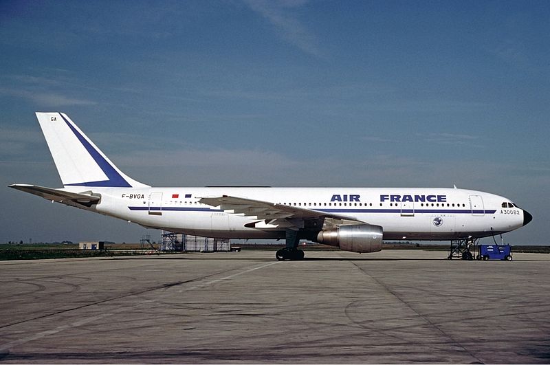 File:Air France Airbus A300B2 Volpati.jpg